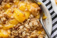 Golden Peach Crumble