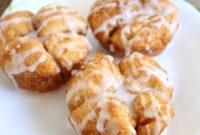 Gooey Cinnamon Pull-Apart Muffins