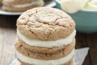 Carrot Cake Whoopie Pies
