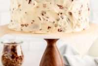 La Dolce Vita Cream Cake