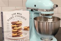 Holiday Baking Stand Mixer Giveaway