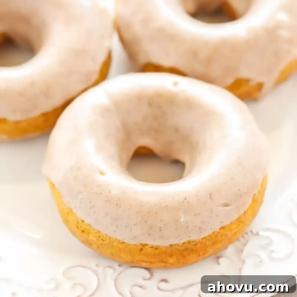 Baked Pumpkin Donuts with Maple Cinnamon Glaze