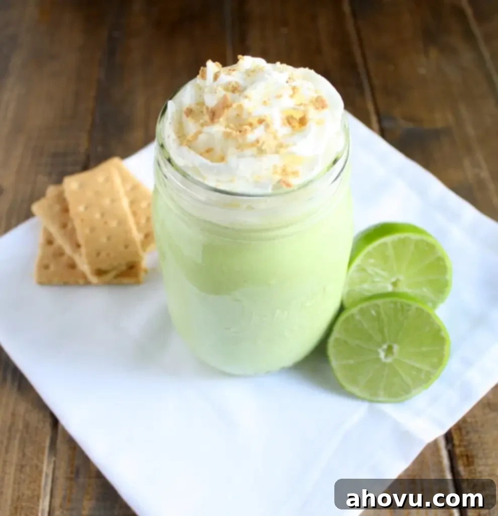 Vibrant Key Lime Bliss 2 Refreshing Key Lime Smoothie in a tall glass